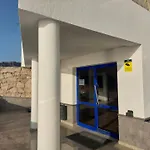 Luxholidays Ocean View Таурито
