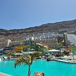 Luxholidays Ocean View Апартаменты *